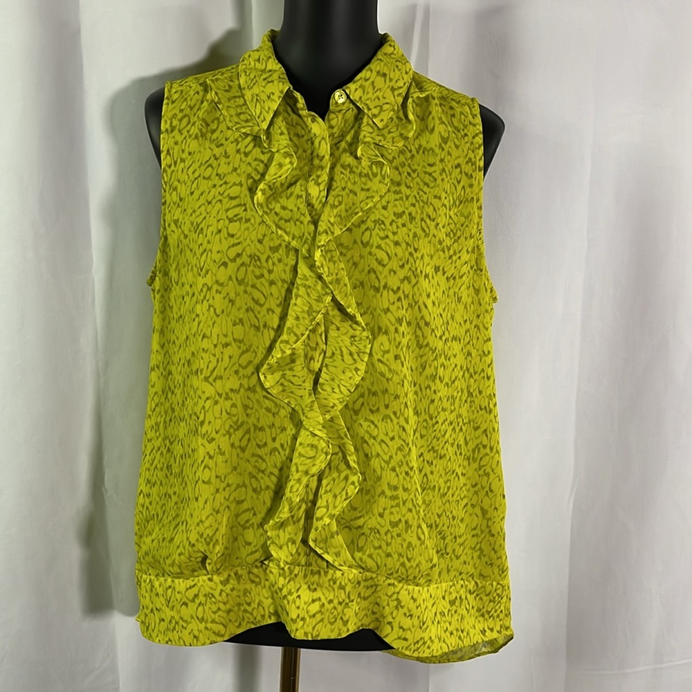 Sleeveless Ruffle Button-Front Blouse - Lime Green